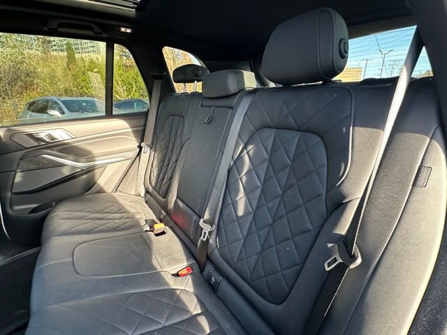 Used 2025 BMW X5 xDrive40i image 11