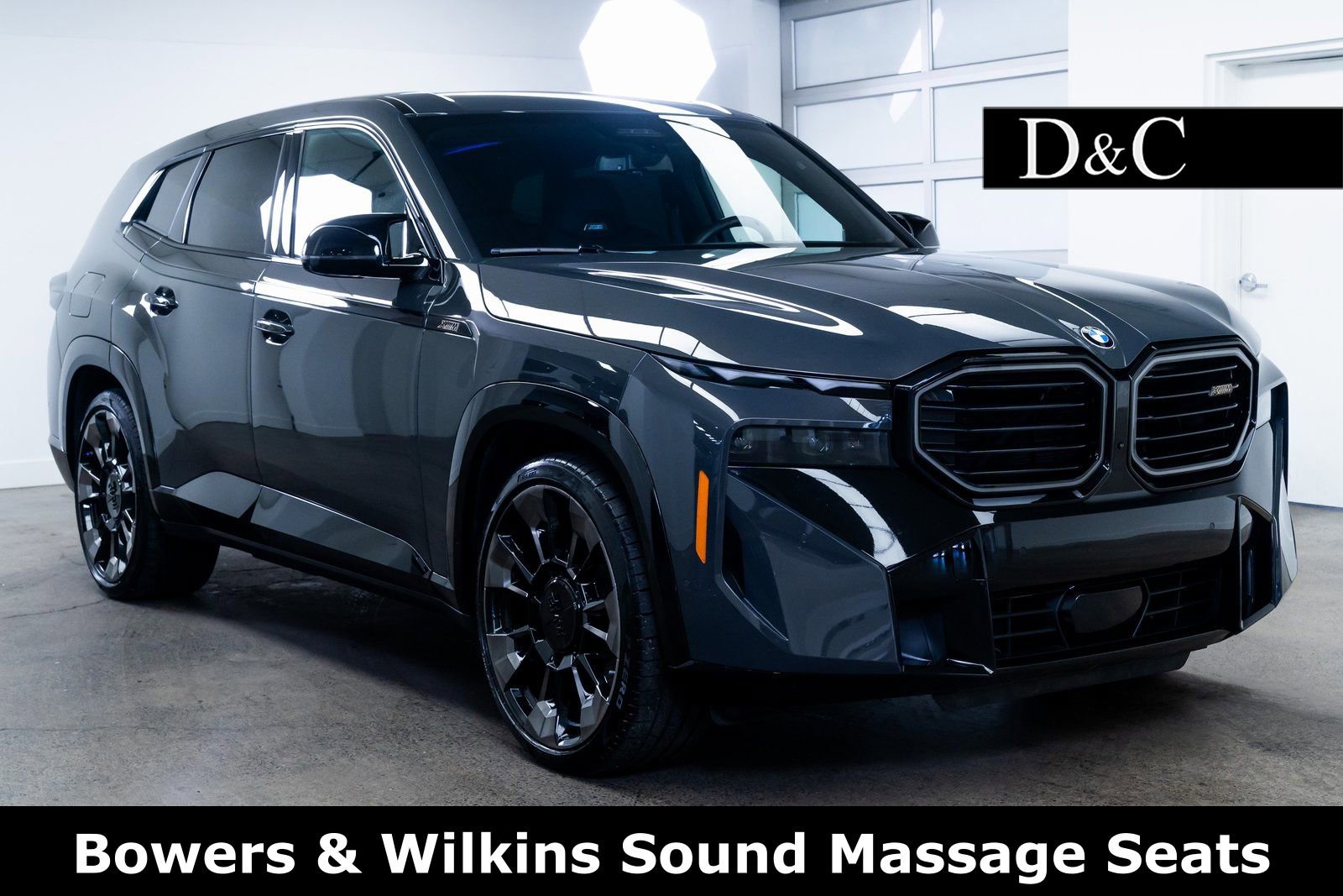 Used 2023 BMW XM AWD/4WD image 1