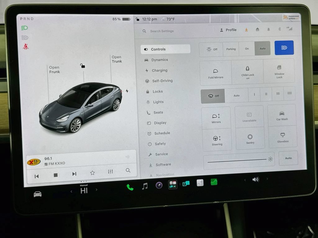 Used 2018 Tesla Model 3 Mid Range RWD image 17