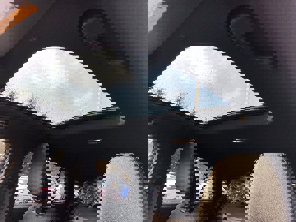 New 2026 Mercedes-Benz GLC 300 4MATIC image 15