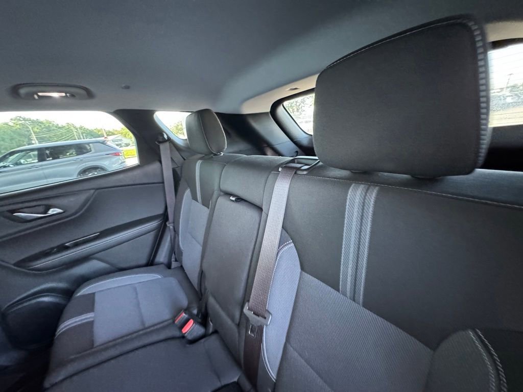 Used 2024 Chevrolet Blazer LT w/ Convenience Package FWD image 20