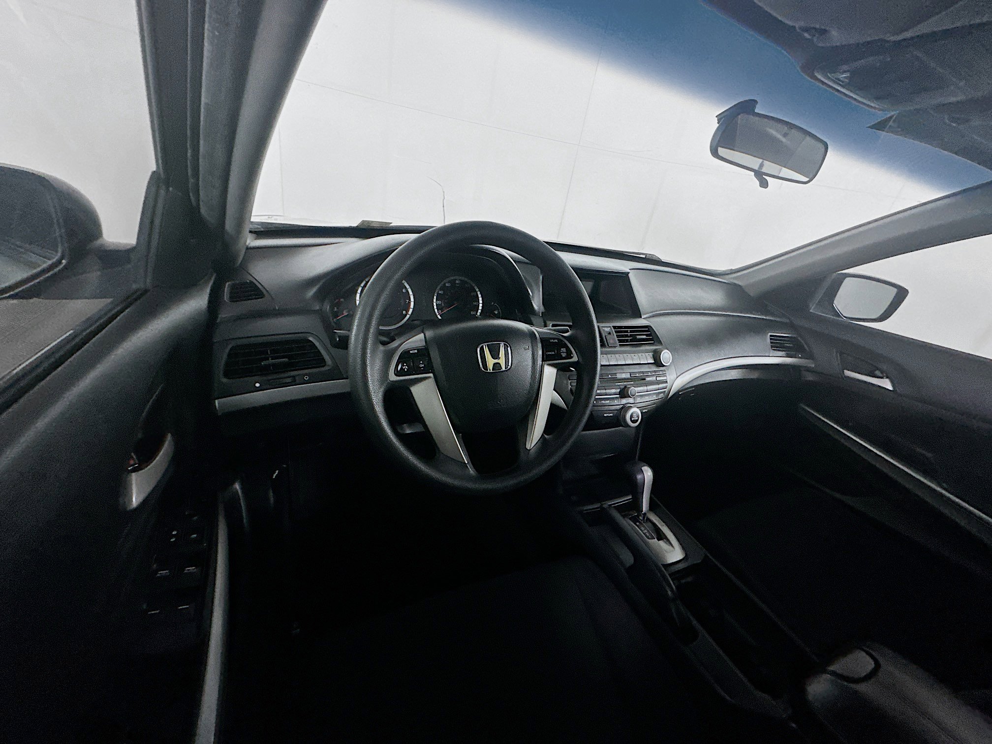 Used 2010 Honda Accord EX image 16