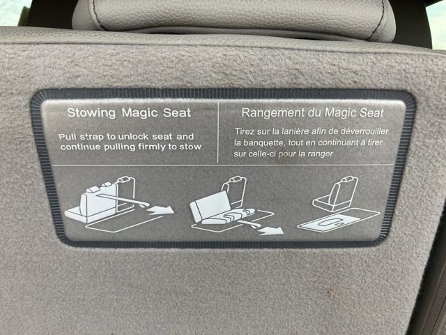 Used 2023 Honda Odyssey Touring image 42