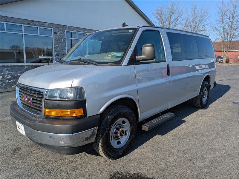 Used 2020 GMC Savana 2500 LS w/ Enhanced Convenience Package RWD image 2