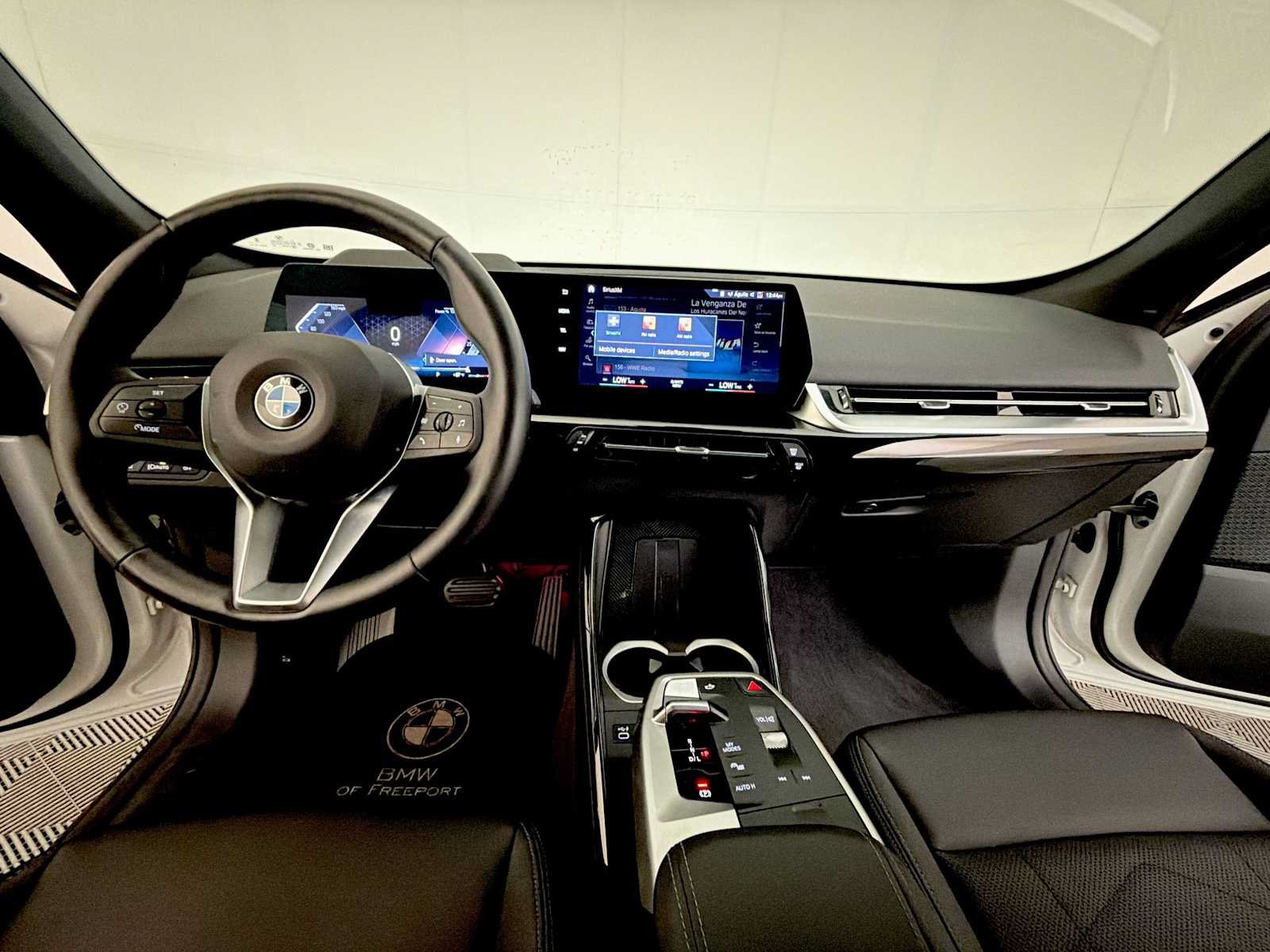 Used 2023 BMW X1 xDrive28i w/ Premium Package AWD/4WD image 14