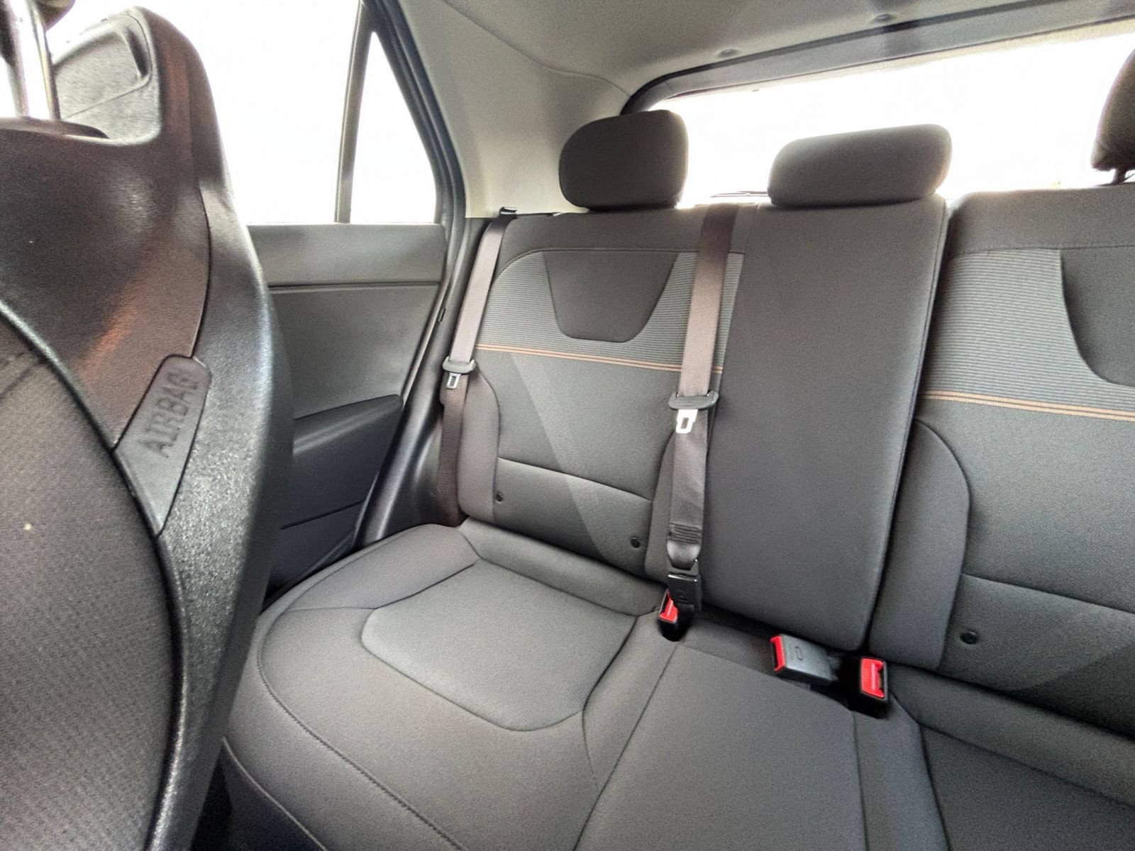 Used 2026 Kia Niro LX FWD image 38
