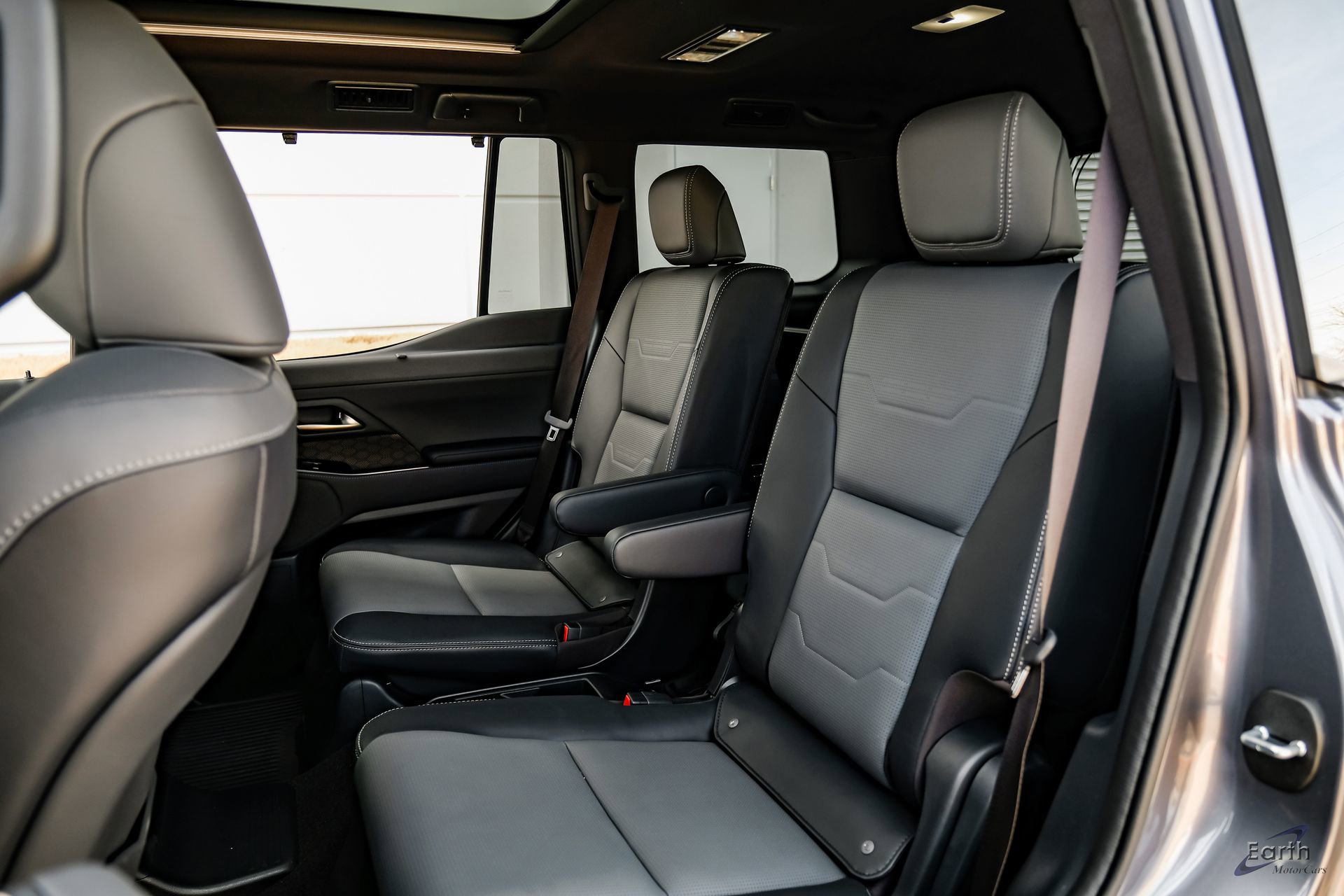 Used 2025 Lexus GX 550 550 Luxury+ HUD Traffic Jam As w/ Accessory Package (Z1) image 88