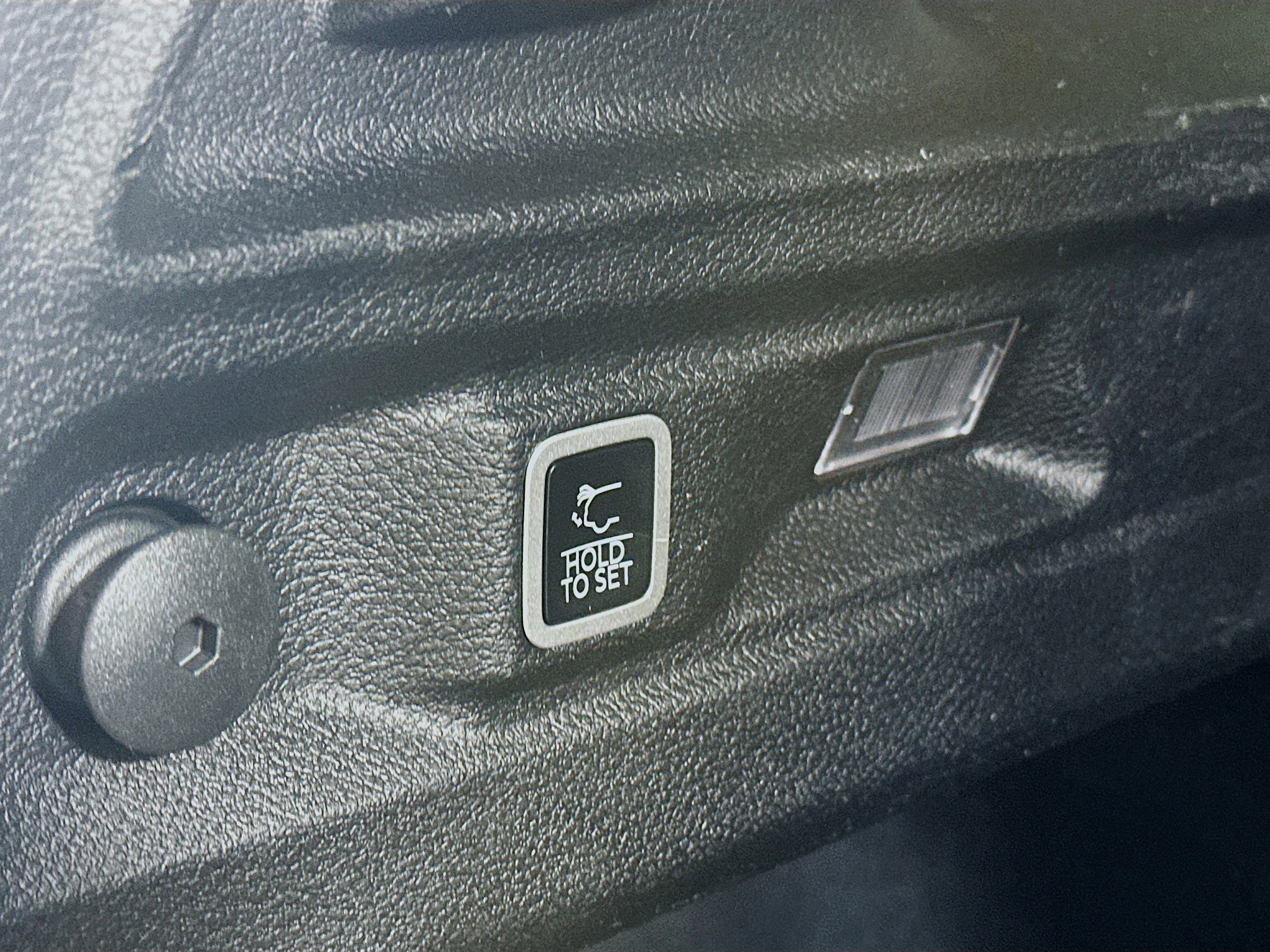 Used 2021 Jeep Grand Cherokee L Limited image 30