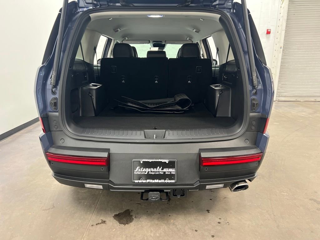 Used 2025 Hyundai Santa Fe SEL image 24