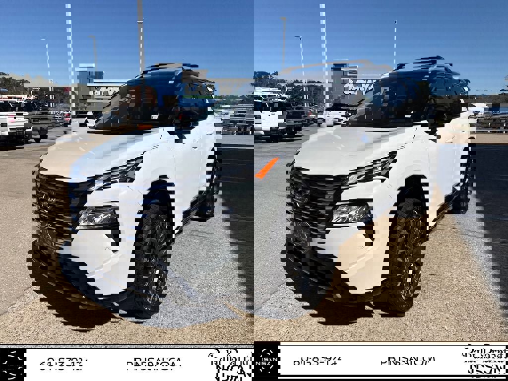 New 2026 Nissan Rogue Platinum image 15