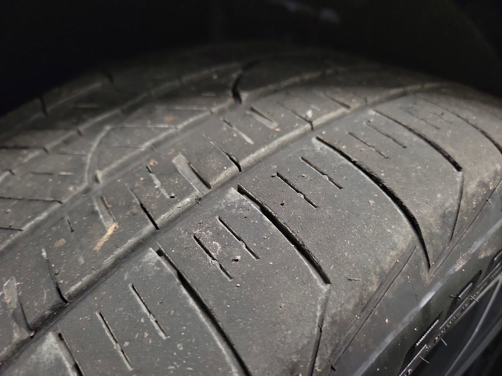 Used 2022 Polestar Polestar 2 Long Range Dual Motor w/ Plus Package image 11