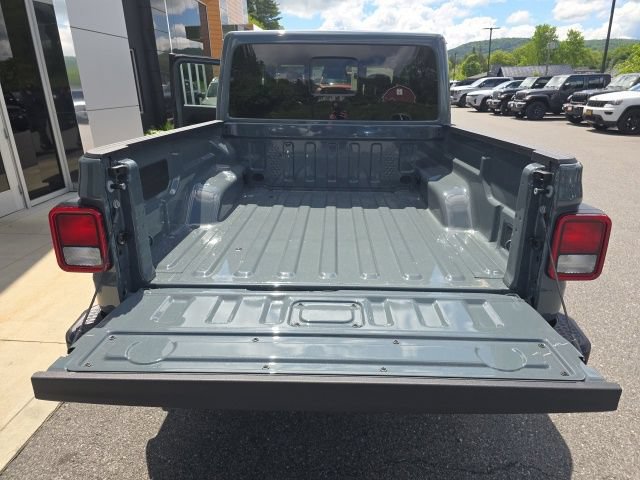 New 2026 Jeep Gladiator Sport AWD/4WD image 26