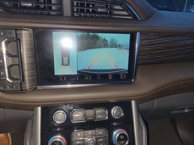 Used 2023 GMC Yukon XL Denali w/ Denali Reserve Package AWD/4WD image 38