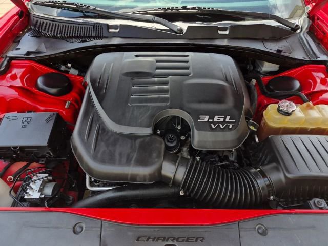Used 2020 Dodge Charger GT w/ Blacktop Package RWD image 37