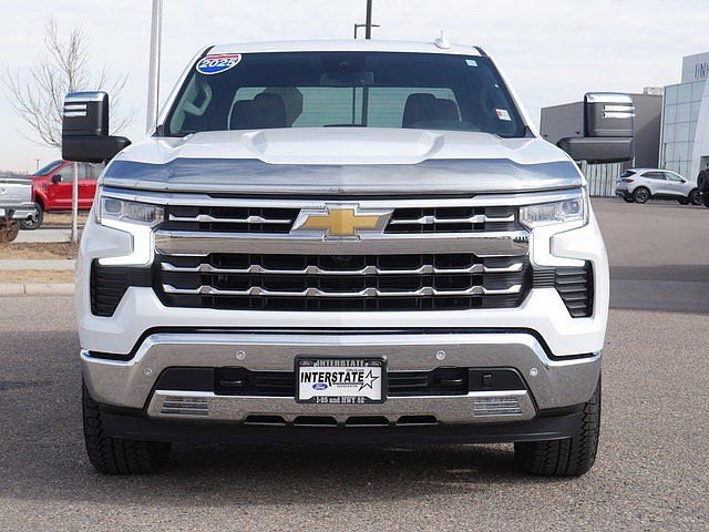 Used 2025 Chevrolet Silverado 1500 LTZ w/ Max Trailering Package image 8