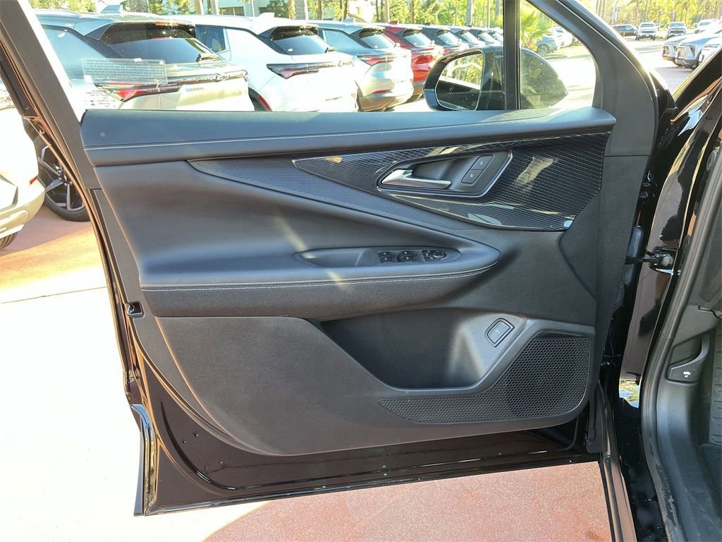 New 2025 Chevrolet Blazer EV LT FWD image 21