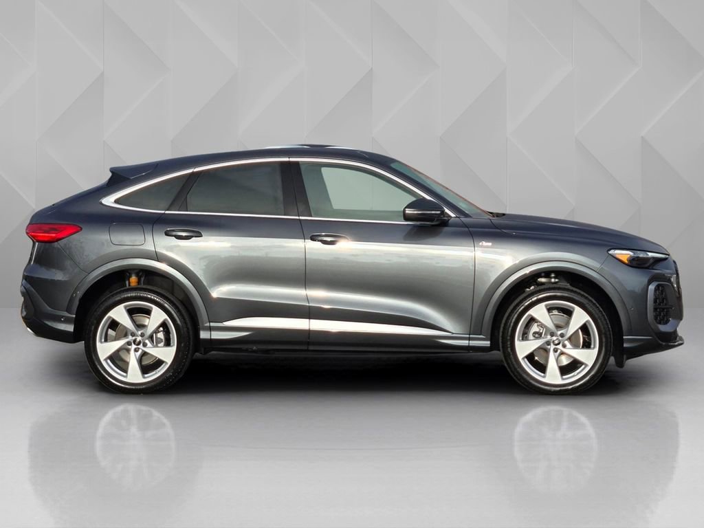 New 2025 Audi Q5 Premium Plus image 7