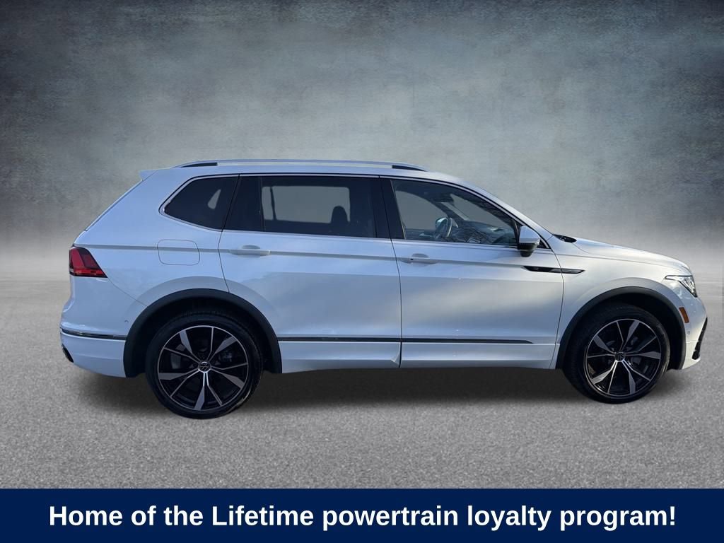 Used 2023 Volkswagen Tiguan SEL R-Line image 6