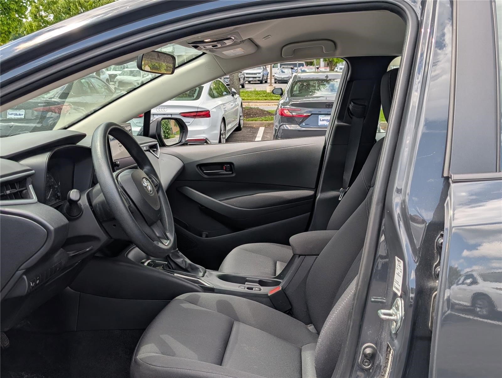 Used 2023 Toyota Corolla LE FWD image 14