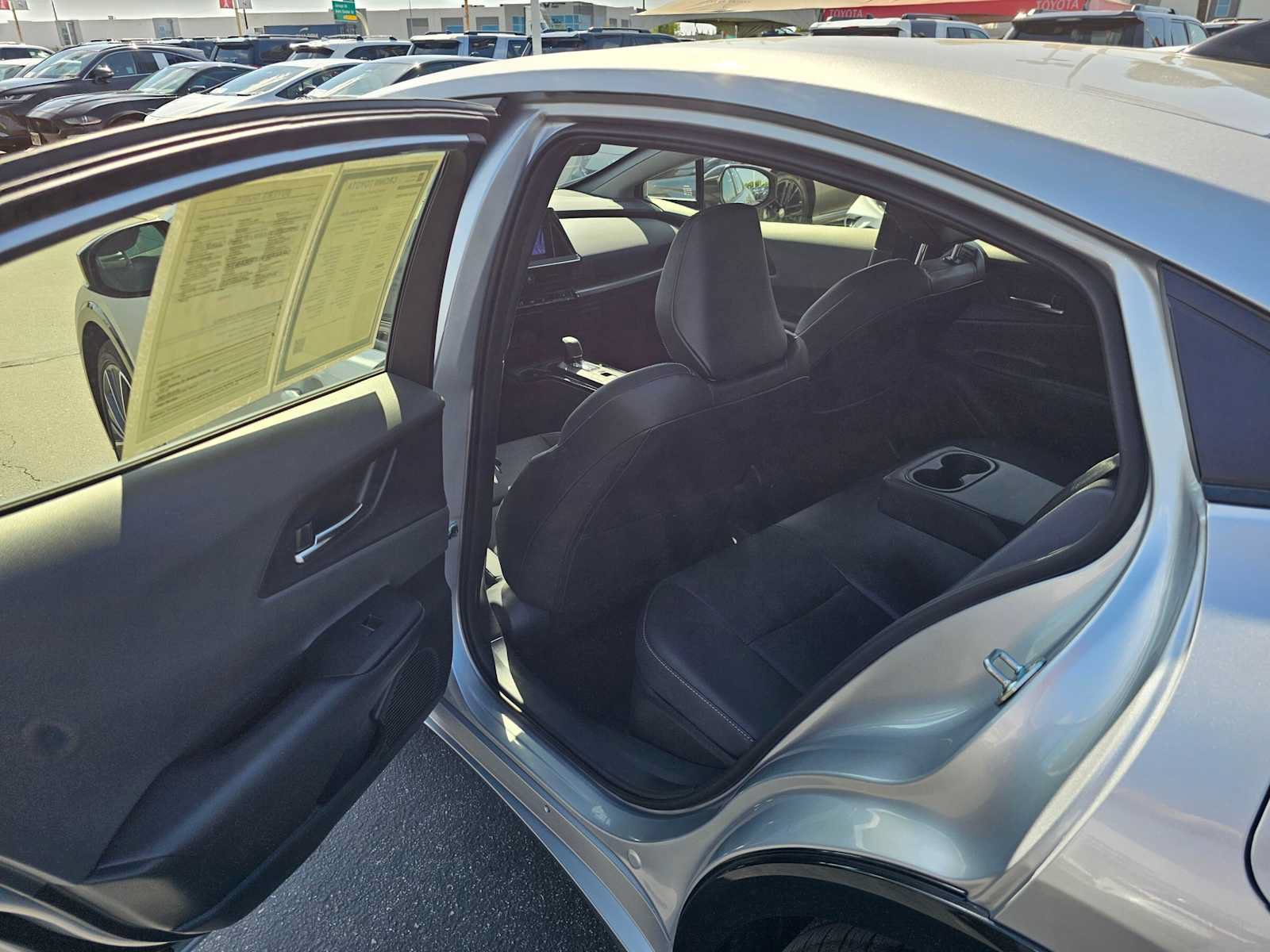 Certified 2026 Toyota Prius XLE FWD image 15