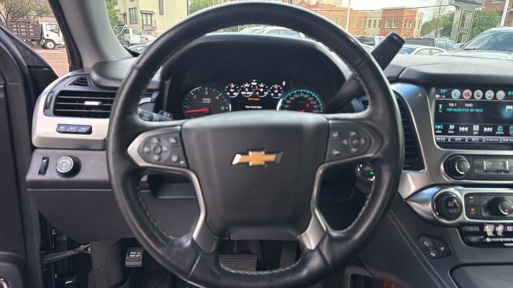 Used 2020 Chevrolet Tahoe Premier RWD image 14