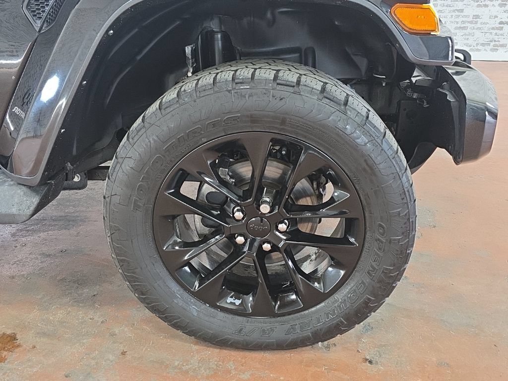 Used 2021 Jeep Gladiator Overland AWD/4WD image 10