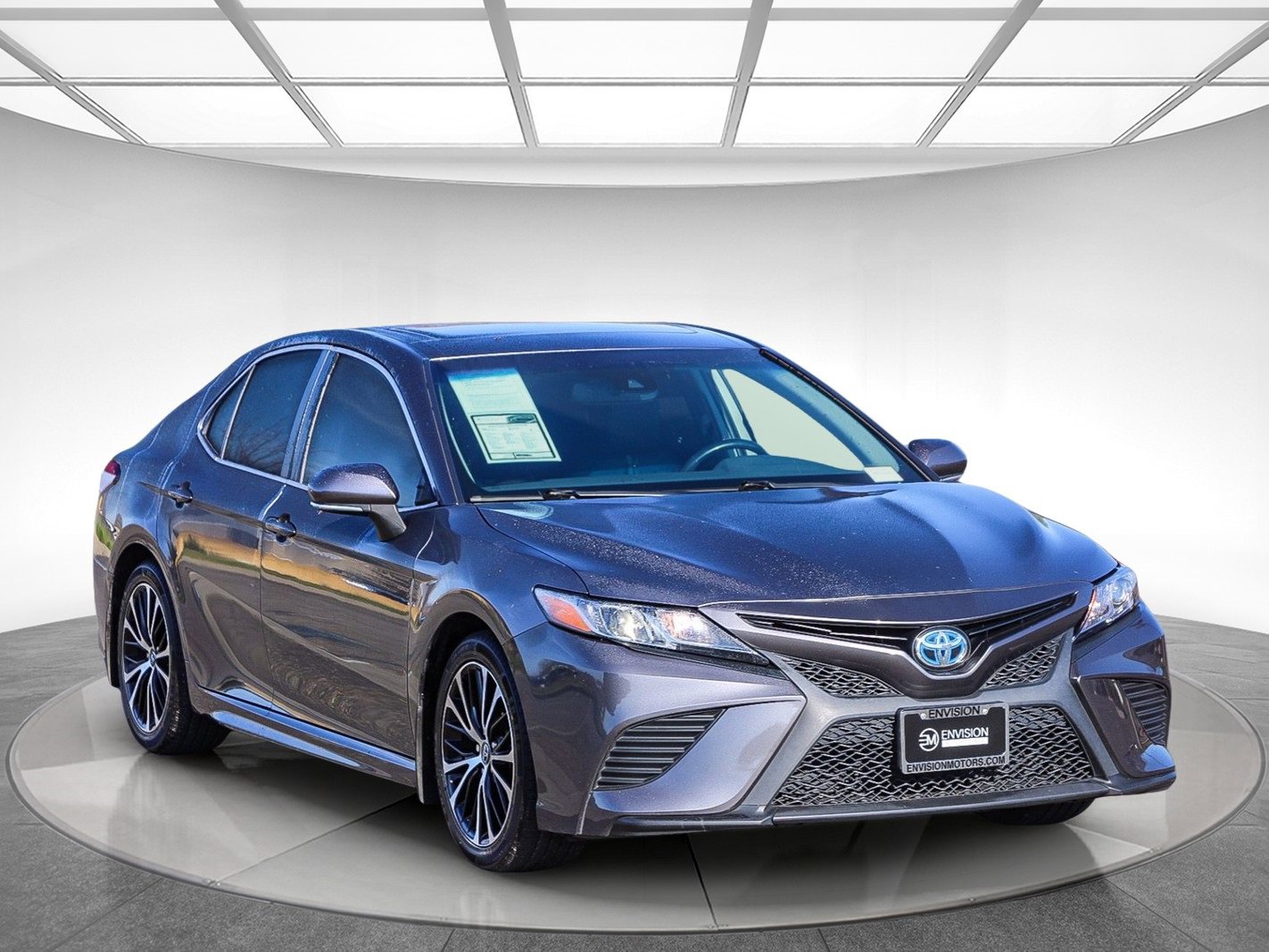 Used 2020 Toyota Camry SE image 5