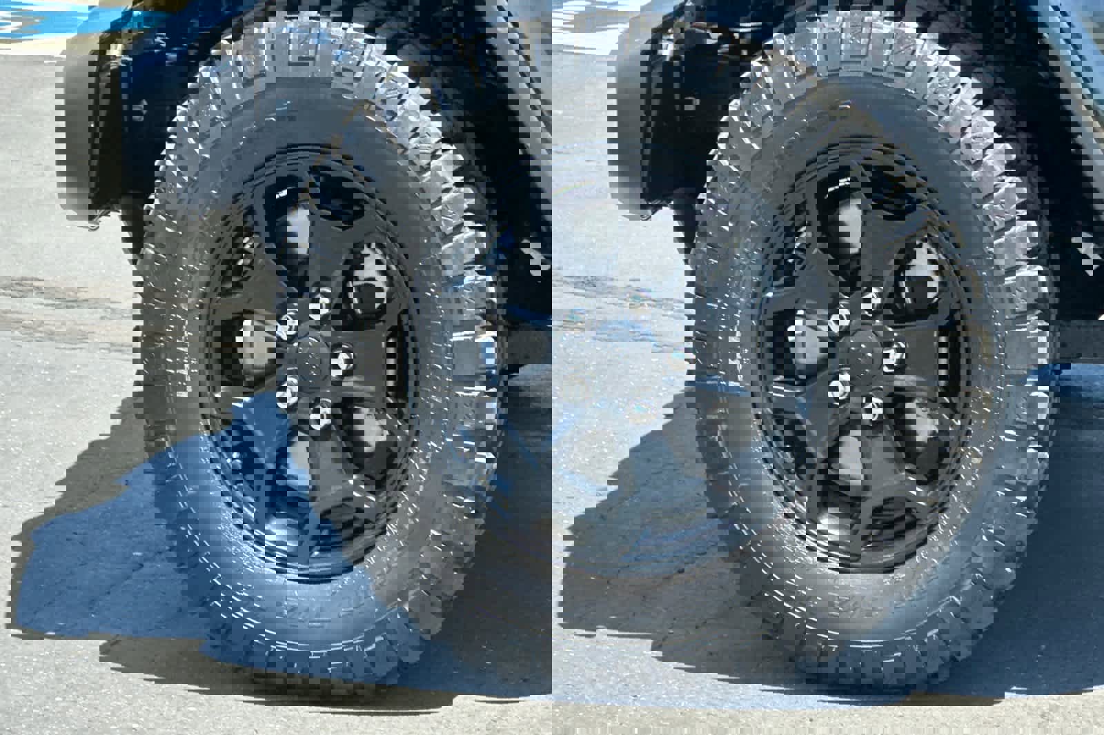 Used 2022 Jeep Gladiator Sport image 31