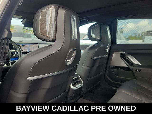 Used 2023 BMW 740i RWD image 18