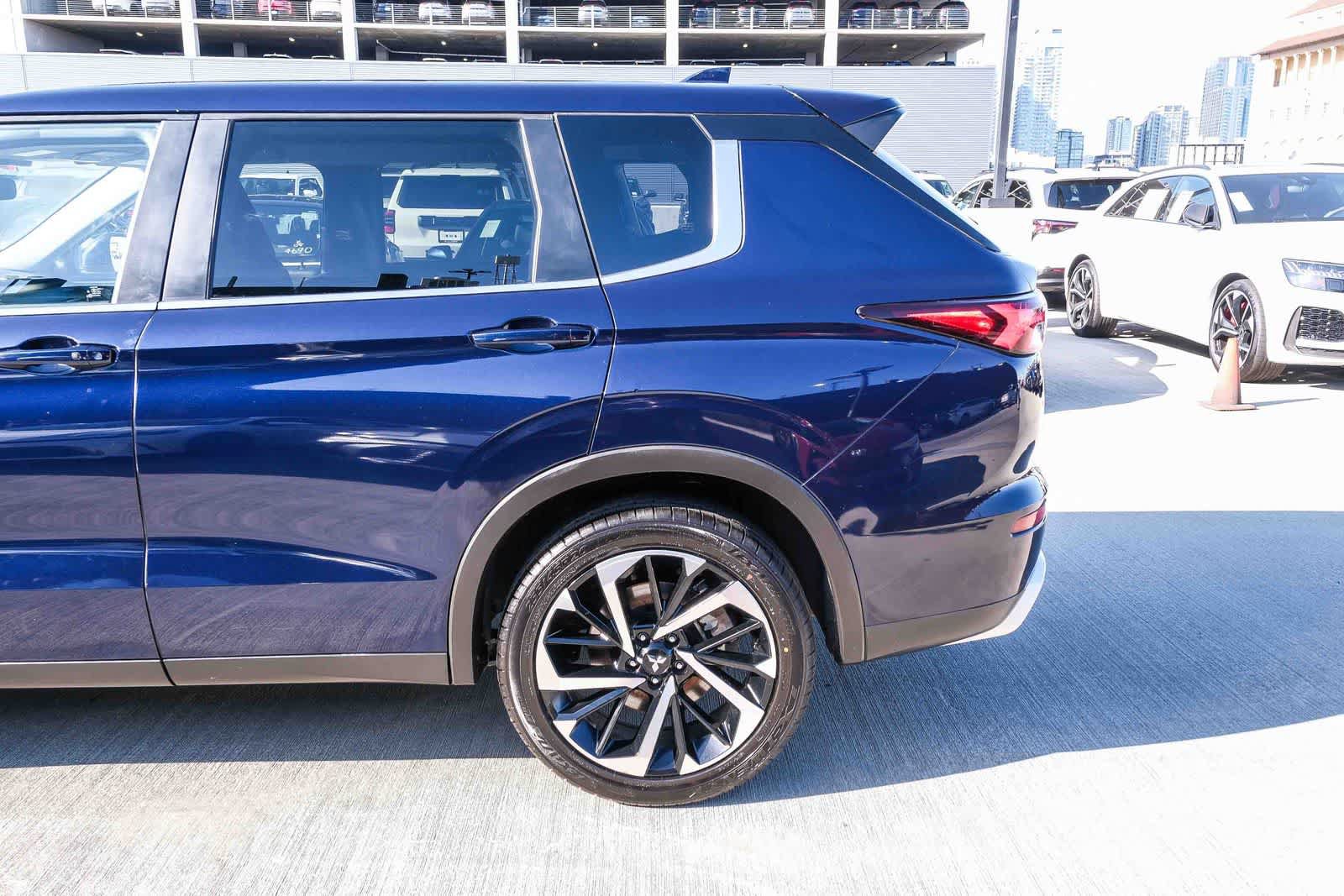 Used 2024 Mitsubishi Outlander SE FWD image 7