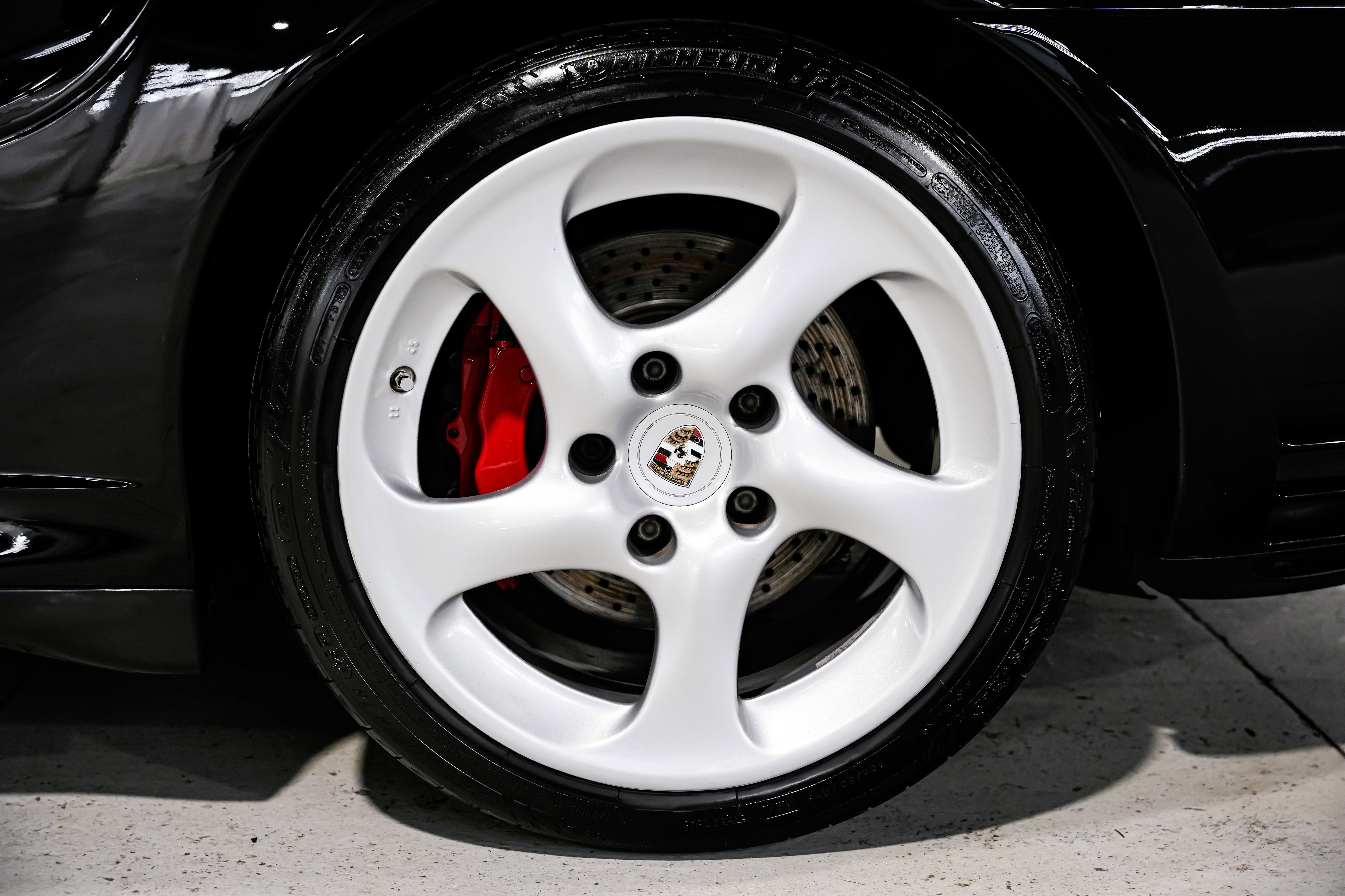 Used 2003 Porsche 911 Turbo image 48