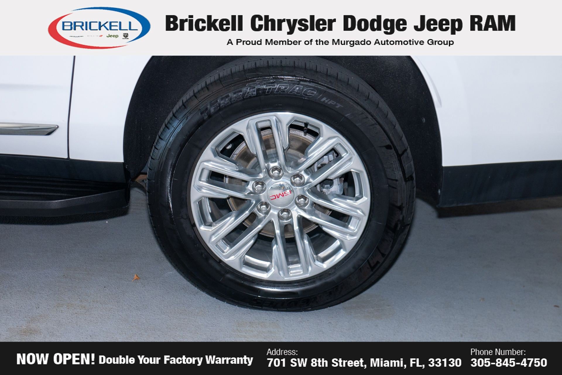Used 2024 GMC Yukon XL SLT RWD image 35