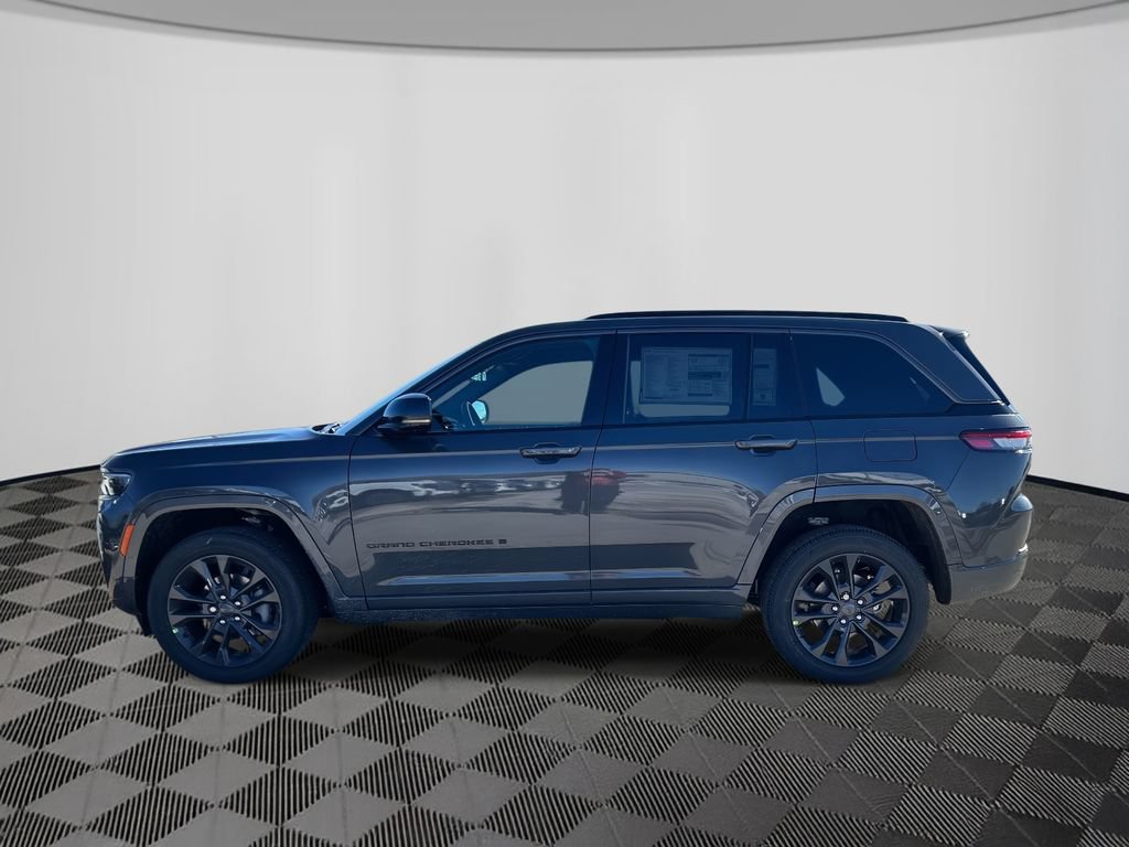 New 2026 Jeep Grand Cherokee Limited AWD/4WD image 2