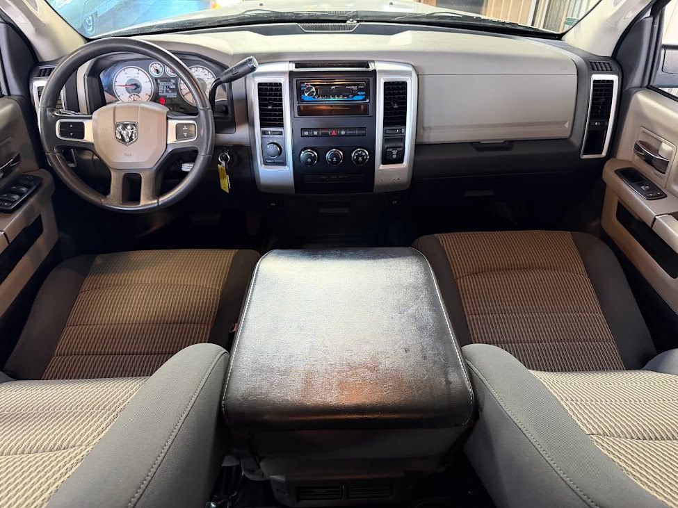 Used 2011 RAM 3500 SLT w/ Protection Group AWD/4WD image 9