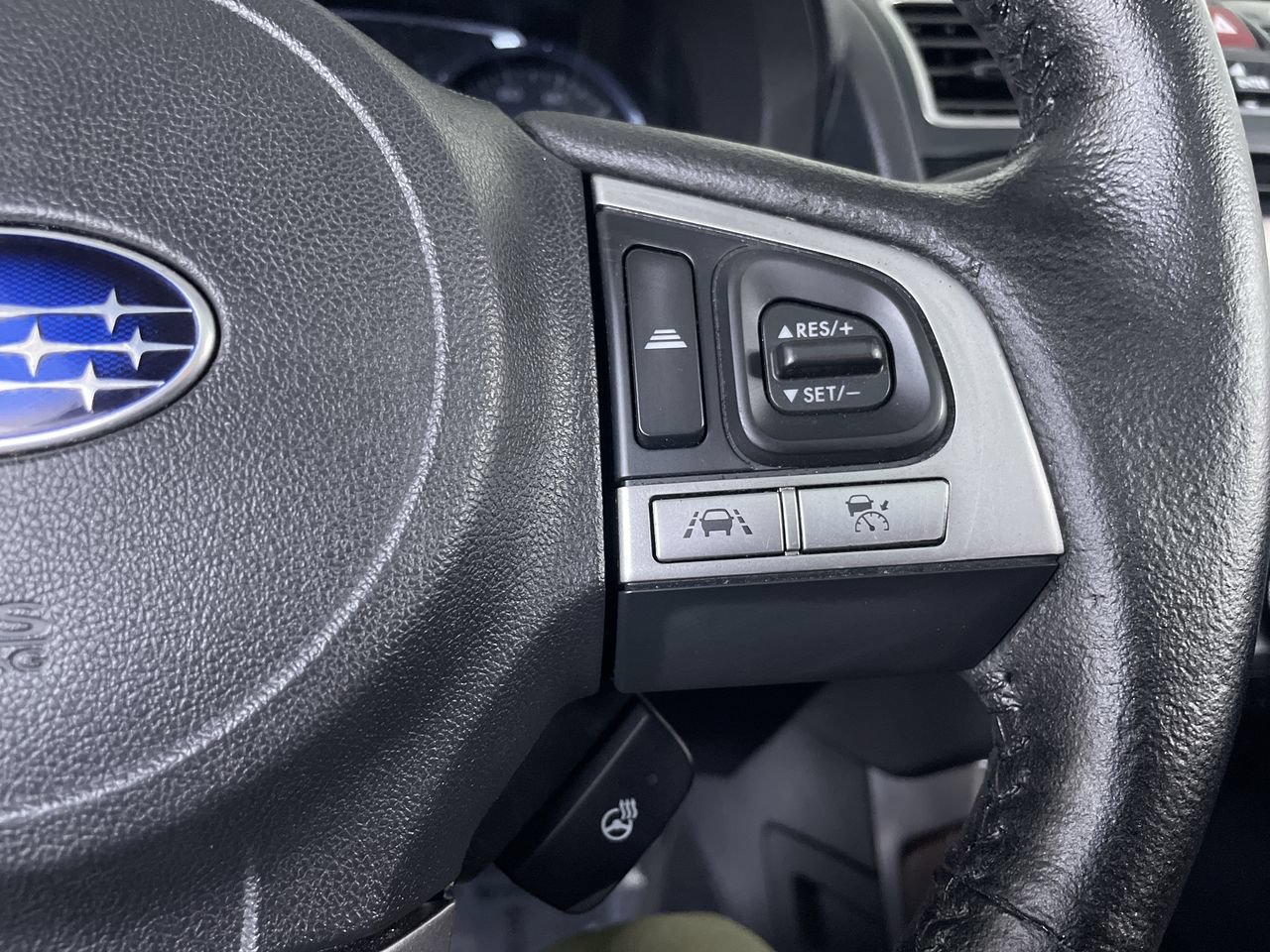 Used 2018 Subaru Forester 2.5i Touring AWD/4WD image 28