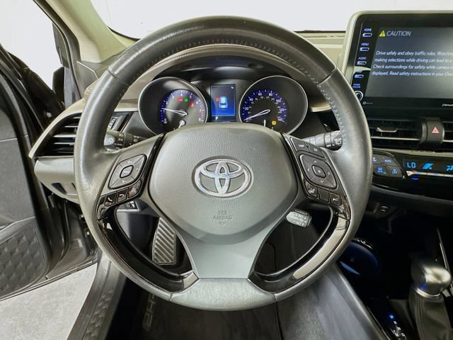 Used 2022 Toyota C-HR Limited FWD image 9