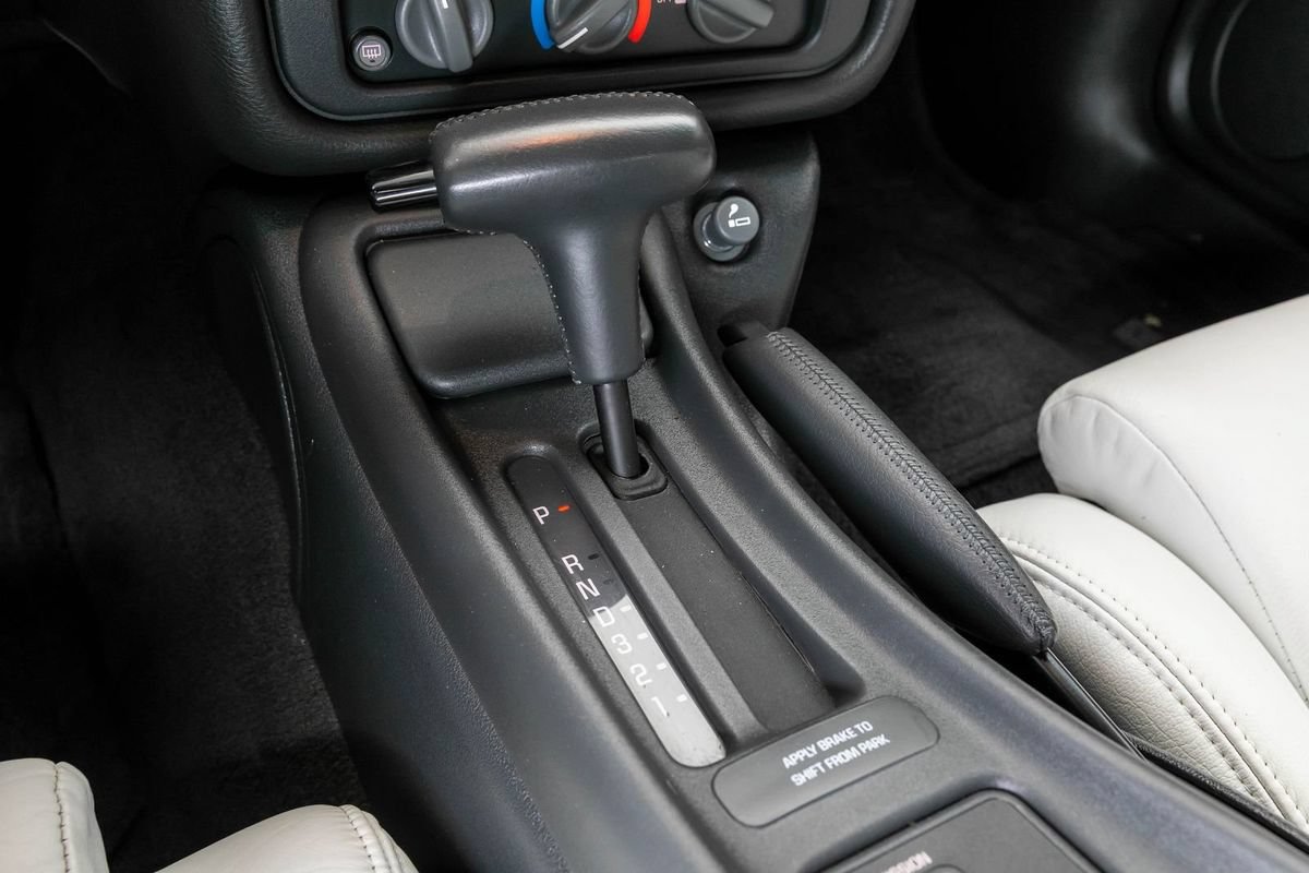 Used 1994 Pontiac Firebird Trans Am GT RWD image 30