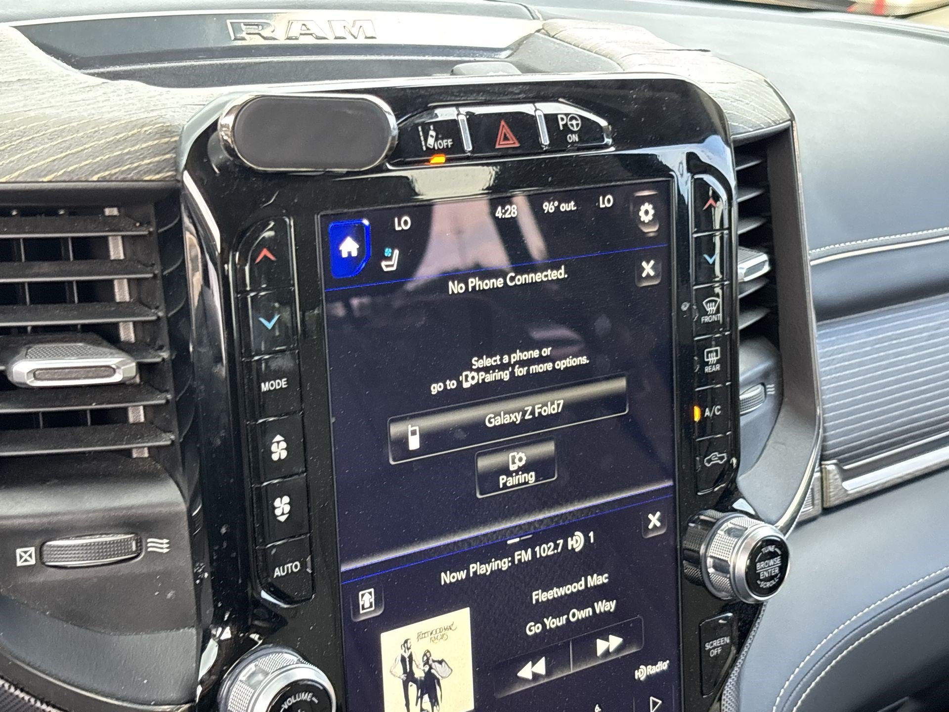 Used 2020 RAM 1500 Limited AWD/4WD image 12