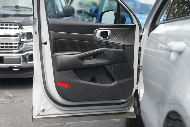 Used 2023 Kia Sorento SX FWD image 33
