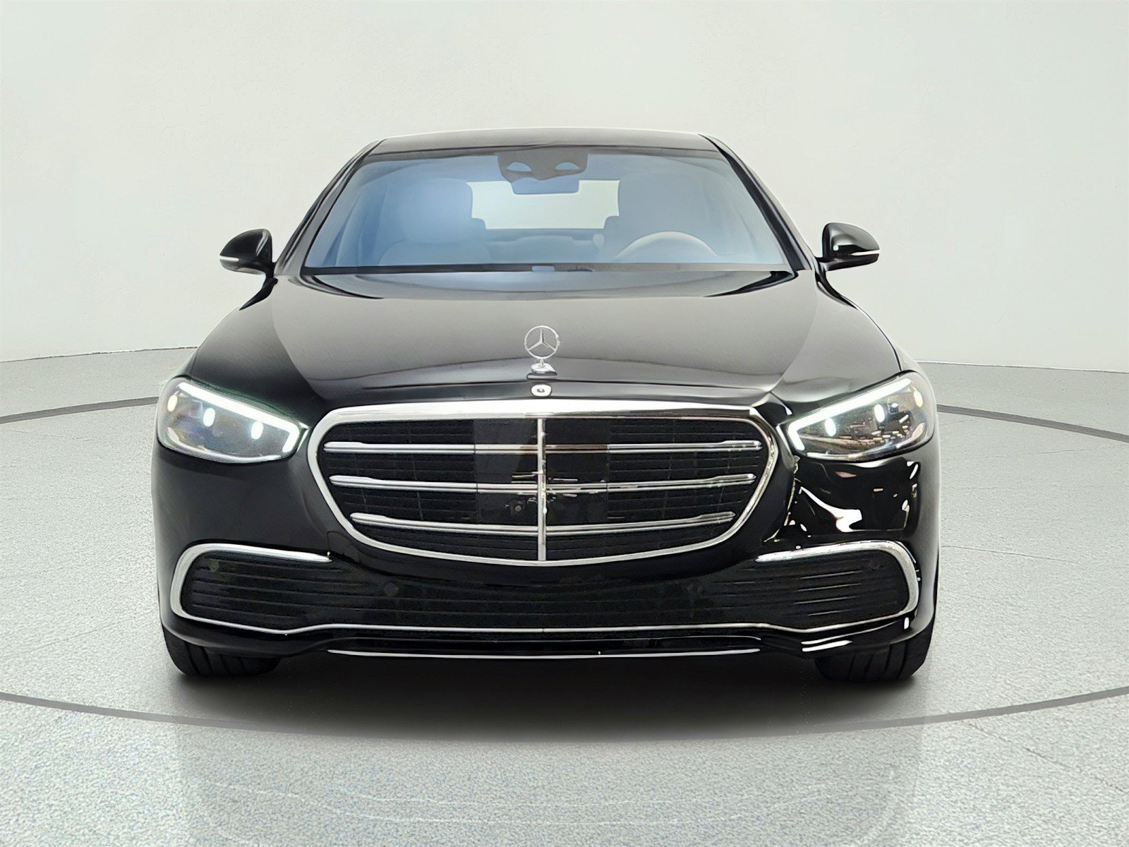 Certified 2023 Mercedes-Benz S 580 4MATIC Sedan image 2