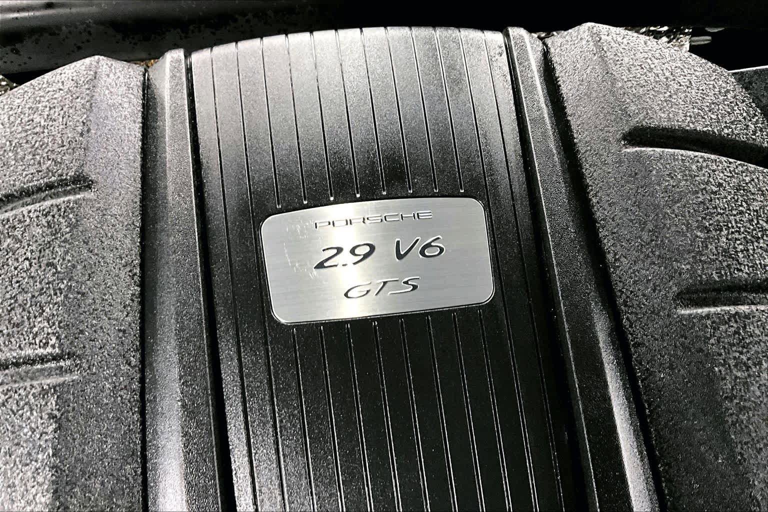 Used 2021 Porsche Macan GTS image 31