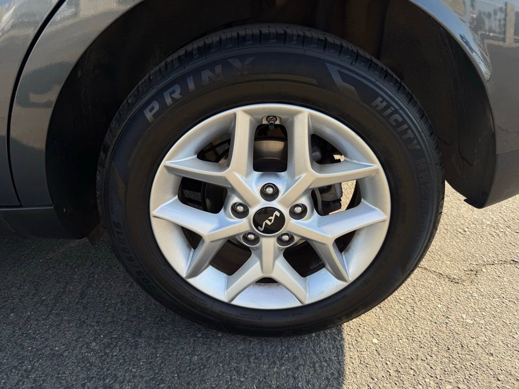 Used 2023 Kia Soul LX w/ Option Group 015 image 8