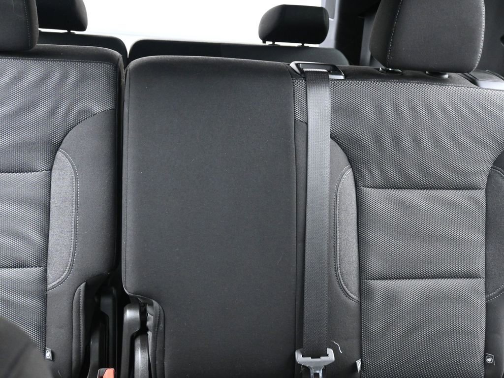 Used 2022 Chevrolet Traverse LT w/ LPO, Floor Liner Package image 15