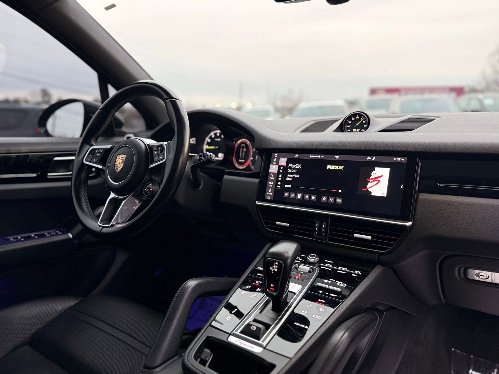 Used 2019 Porsche Cayenne E-Hybrid image 37