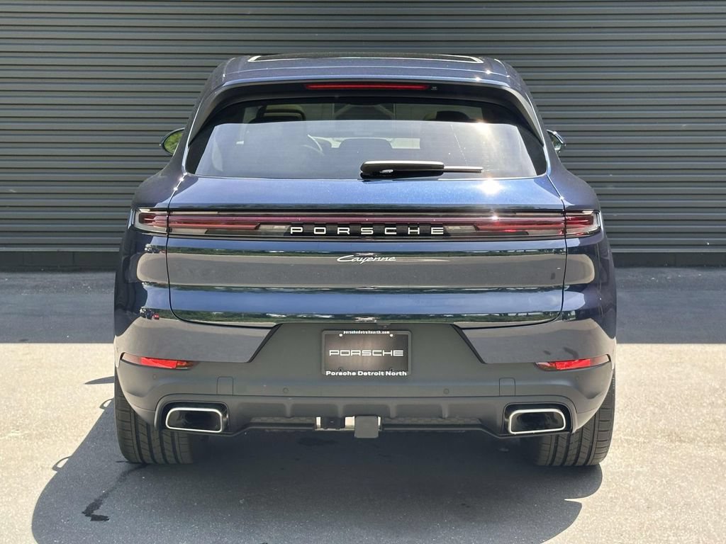 New 2026 Porsche Cayenne AWD/4WD image 4