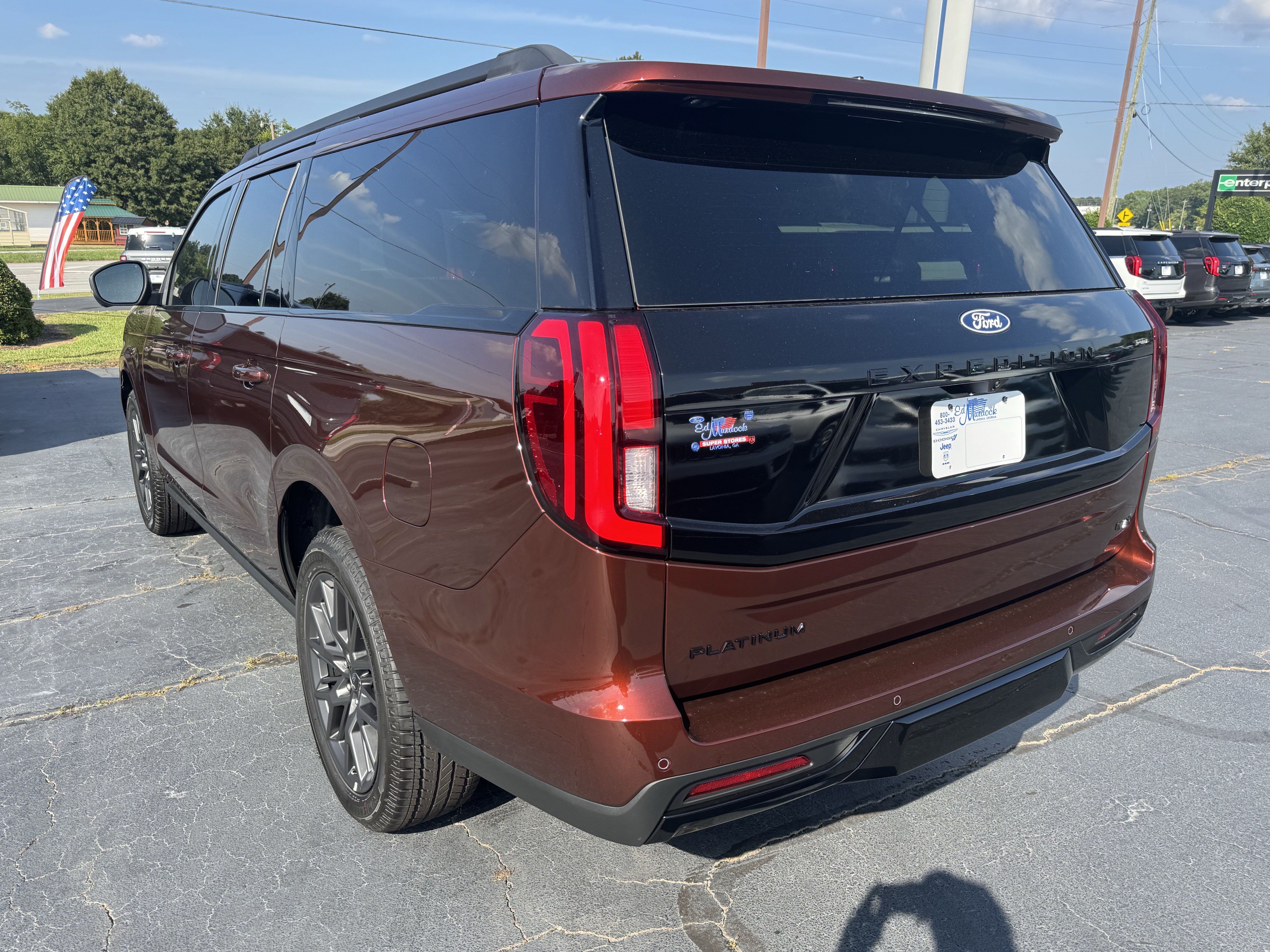 New 2027 Ford Expedition Max Platinum w/ Stealth Appearance Package RWD image 7