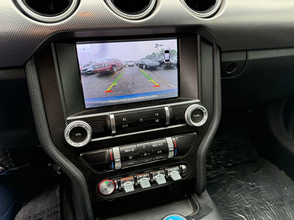 Used 2020 Ford Mustang GT w/ Equipment Group 301A image 9