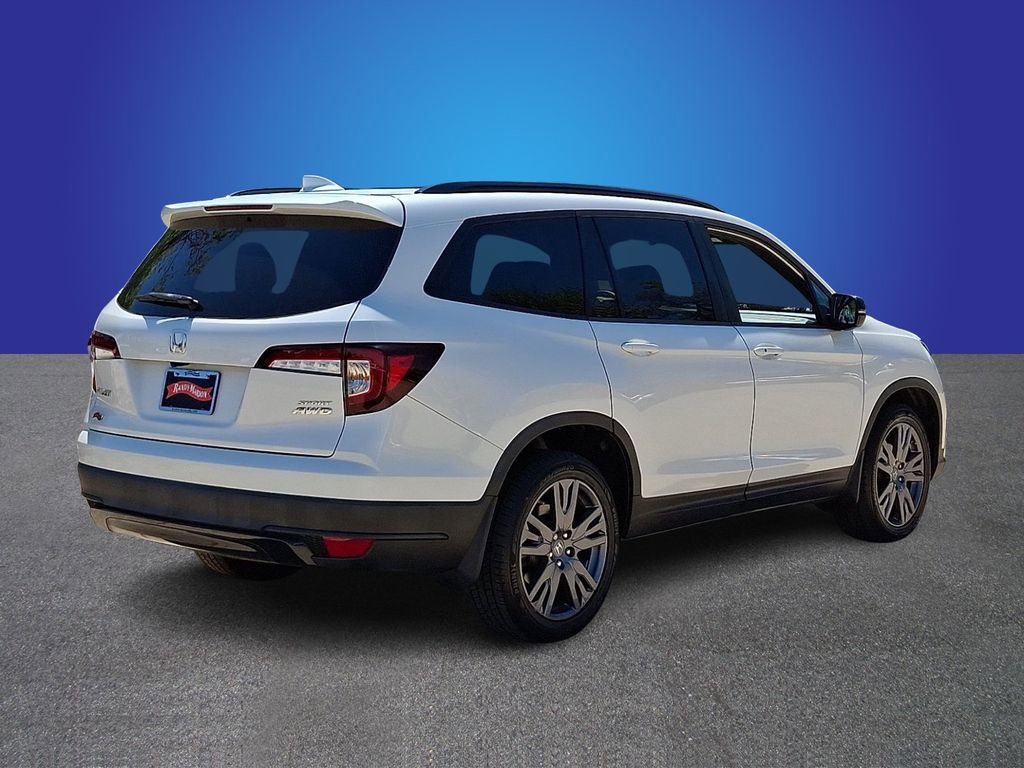 Used 2022 Honda Pilot Sport image 4