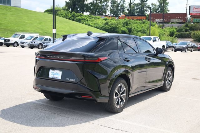 Used 2023 Lexus RZ 450e Premium w/ Technology Package AWD/4WD image 4