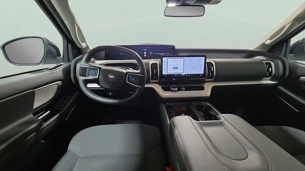 Certified 2025 Ford Expedition Active AWD/4WD image 20